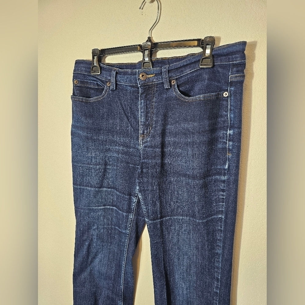 Duluth Trading Denim Blue Jeans Women's Size 10 x 31 * See Notes about wear - Picture 3 of 7